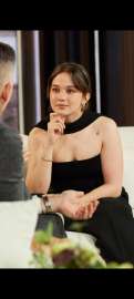 drew-barrymore-show-april-2024-v0-8zcfrcvpn64f1.jpeg
