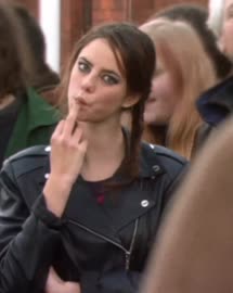 m2-res1352p.mp4