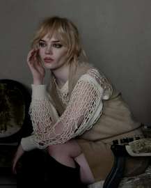 sophies-new-photoshoot-for-snuff-magazine-via-ig-6-5-2025-v0-8f8xx88ih55f1.jpg