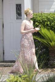 elle-fanning-on-the-set-of-margo-s-got-money-troubles-at-graceland-wedding-chapel-in-las-vegas-06-05-2025-1.jpg