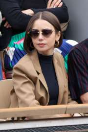 lily-collins-french-open-roland-garros-paris-06.08.2025-9.jpg