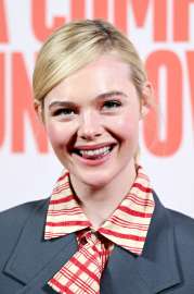 elle-fanning-at-photocall-for-a-complete-unknown-11-25-2024-0.jpg