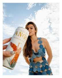hailee-steinfeld-for-angel-margarita-june-2025-8.jpg