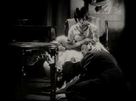 Pandoras.Box.1929.1080p.BluRay.x264.AAC-[YTS.MX].mp4snapshot00.54.32.291.jpg