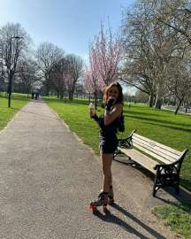 6d988b0ac806a55bc4ce5f87c581f204.jpg