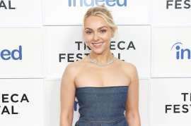 annasophia-robb-debuts-chic-denim-at-tribeca-premiere-3.jpg