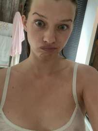 womenloverr-20250616-0001.jpg