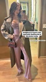 Ella-Hunt-Nips-1.jpg
