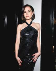 tony-awards-2025-after-party-the-carlyle-hotel-new-york-v0-5vlcru26cx5f1.jpg