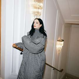 06-krysten-ritter.jpg