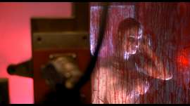 Thir13en.Ghosts.2001.Shout!Factory.BDRemux.1080p.mkvsnapshot00.33.23[2025-06-2708.29.14].jpg