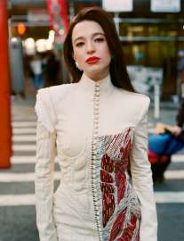 mikey-madison-fashion-TN-08.jpg
