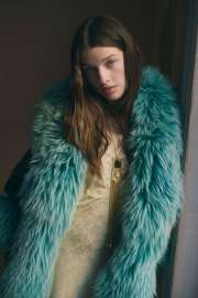 ever-anderson-channels-effortless-chic-for-chloe-fall-2025-2.jpg