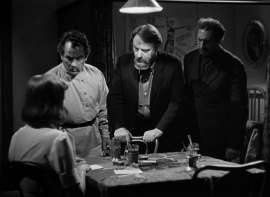 Ninotchka.1939.720p.BluRay.x264-DON.mkvsnapshot01.40.47[2025-06-2807.25.25].jpg