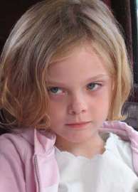 ellefanning.jpg