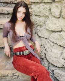 india-eisley-at-a-photoshoot-june-2025-0.jpg