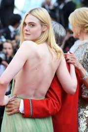 elle-fanning-talk-to-girls-cannes-11.jpg