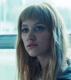 flashback-movies-he-about-02.jpg