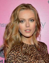 1118full-frida-gustavsson.jpg