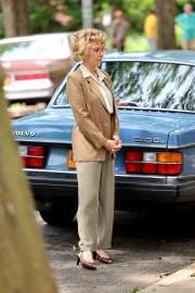 scarlett-johansson-embodies-retro-chic-filming-paper-tiger-in-queens-0.jpg