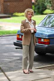 scarlett-johansson-embodies-retro-chic-filming-paper-tiger-in-queens-1.jpg
