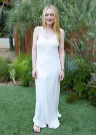 instyle-and-hilary-duffs-good-ideas-dinner-in-los-angeles-v0-t40w5ay4qccf1.jpg