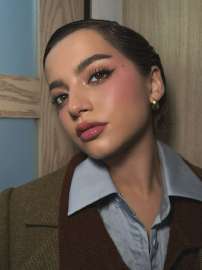 whos-watched-hawkgirl-screech-isabela-x-superman-press-ig-v0-5t71rmnikkcf1 (1).jpg