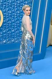 julia-garner-attends-fantastic-four-london-premiere-in-sequinned-thom-browne-5.jpg.b97b40cbf51120aebb256d40fbbce9d4.jpg