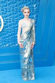 julia-garner-attends-fantastic-four-london-premiere-in-sequinned-thom-browne-3.jpg.a675f6305a840357ec1d4ded62af6ecc.jpg