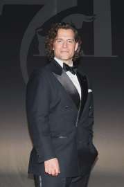 2bd424be3524-henry-cavill-looks-different-after-extreme-hair-transformation.jpg.webp