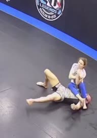 aD2Q99x460svav1.mp4