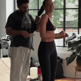 Dua Lipa2.mp4
