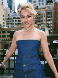 annasophia-robb-june-2025-photoshoot-4.jpg