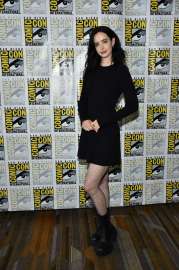 krysten-ritter-dexter-resurrection-press-line-2.jpg