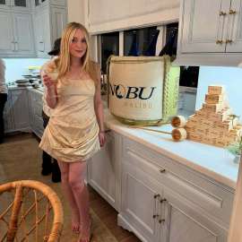 Dakota-Fanning-04.jpg
