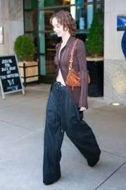 emma-10.jpg.76048a884ff4b9183b0c6032681f8f6d.jpg