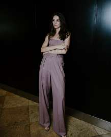 Ella-Hunt-03.jpg