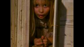 Neco.z.Alenky.1988.720p.BluRay.FLAC.x264.rus.cze.mkvsnapshot00.18.53[2025.08.1107.34.51].jpg