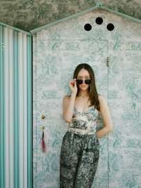 alycia-debnam-carey-dior-beauty-s-summer-idyll-4.jpg