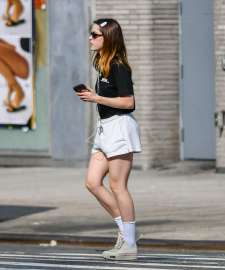 kiernan-shipka-out-and-about-in-new-york-city-08-17-2025-4.jpg
