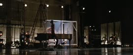Элизабет Уинстед.webm