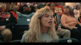 screenshotPam.And.Tommy.S01E06.1080p.LostFilm1756137626717.png