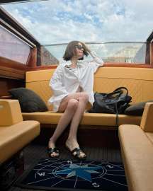 Lily-Collins-03.jpg