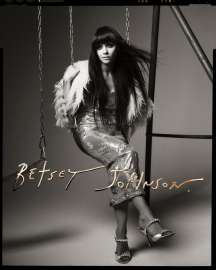 christina-ricci-for-betsey-johnson-fall-2025-campaign-1.jpg