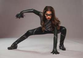 new-madame-web-and-spider-girl-suit-pictures-v0-psu4k5pkyklf1.webp