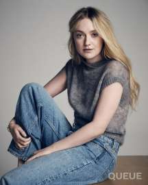 dakota-fanning-netflix-queue-april-2024-2.jpg