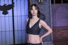 emma2-8.jpg.6b0871b6ecfca4bcde9a2303cf838fe6.jpg