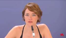 bugonia-press-conference-at-the-82nd-international-venice-v0-qu0mjr6h8tlf1.jpg