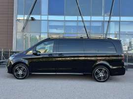 mercedes benz v  extra long 300 d.jpg