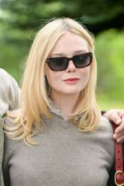 elle-fanning-at-2025-telluride-film-festival-08-29-2025-2.jpg